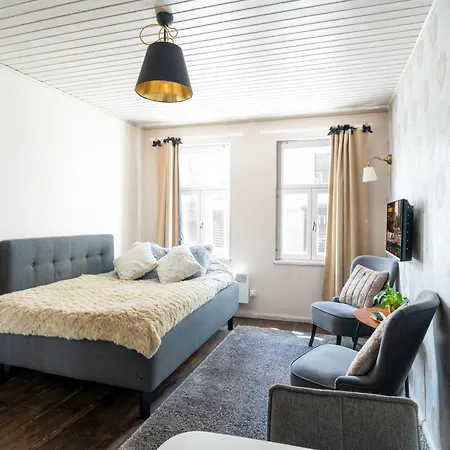 Garden Next To Telliskivi & Old Town Апартаменты *