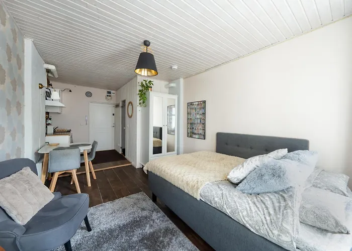 Garden Next To Telliskivi & Old Town Korter Tallinn